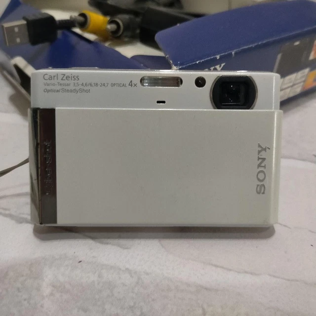 SONY CYBER-SHOT DSC-T50 Silver 7.2MP Compact Digital Camera Tested