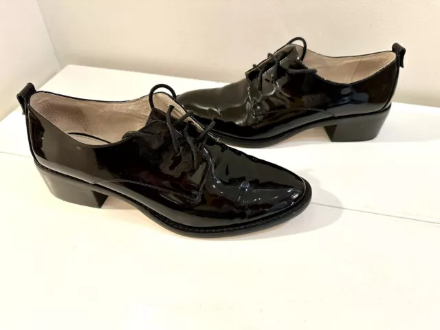 Louise et Cie Women’s Black Patent Leather Oxford Dress Shoes Size 9 Lo-Fenn