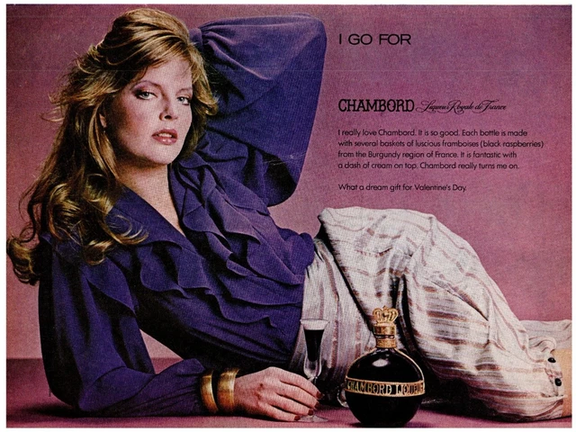 Chambord Liqueur Royale de France Sexy Woman Valentine Print Advertisement 1982