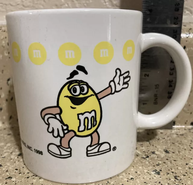 M&Ms Yellow M&M's 1998 Collectible Coffee Mug Mars Inc 3.75" TALL VINTAGE