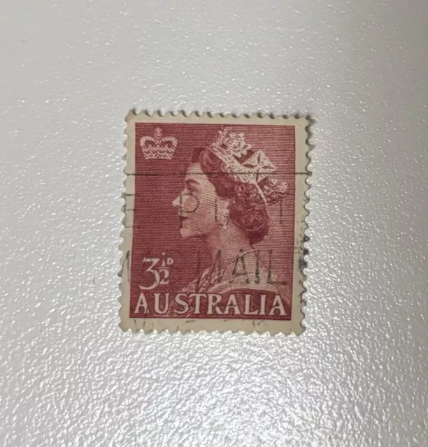 Australia Queen Elizabeth II Stamp 3 1/2D 3.5D Australian Stamp