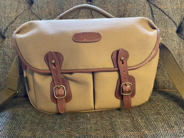 Billingham hadley pro camera bag - three Compartment. Khaki. Lovely condition.