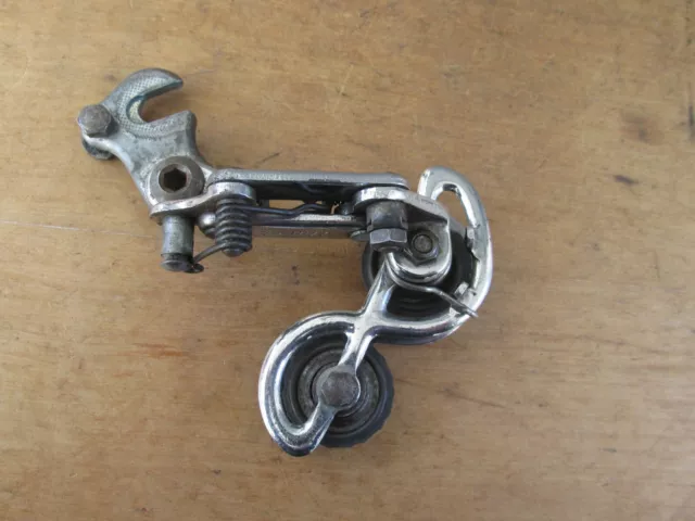 Huret Svelto Derailleur Arriere Velo Course Ancien Vintage Rear Bicycle