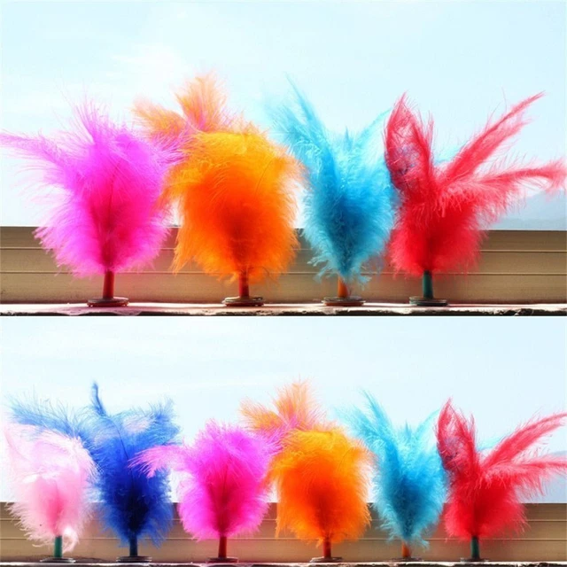Écriture Vieille Plume Doiseau Coloré Avec Le Papier Volant Vecteurs