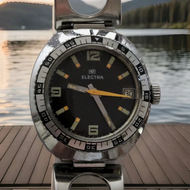 Montre De Plongée Vintage Diane - Antichoc, étanche - À Réparer (bloquée)