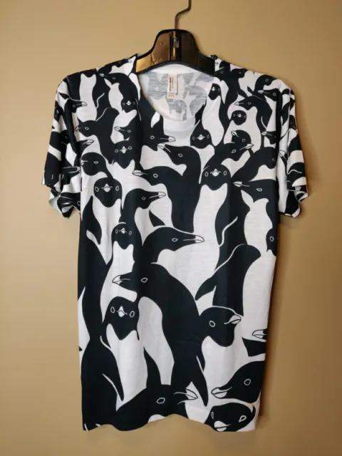 American Apparel women's S t-shirt black & white Penguins crew neck short sleeve