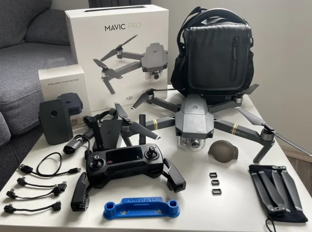 DJI Mavic Pro + fly more kit + extra Tasche