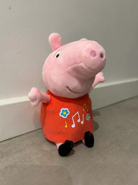 🐷 belle peluche musicale peppa pig 20cm , très bon état 🐷