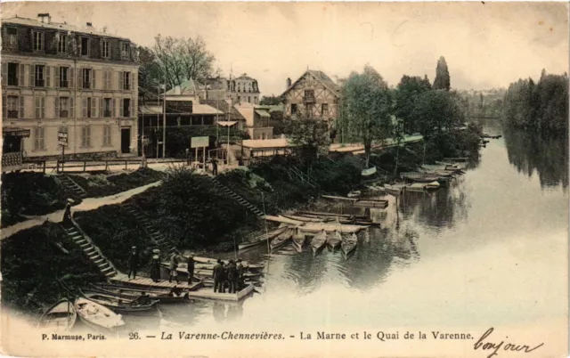 CPA La VARENNE-CHENNEVIERES - La Marne et le Quai de La VARENNE (390422)