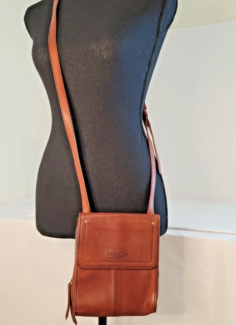 Classic American Leather Co. Kansas  Crossbody with RFID