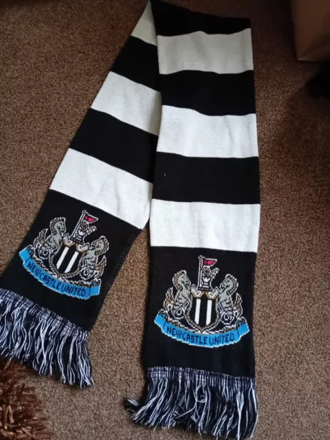 Newcastle United FC Official Football Scarf