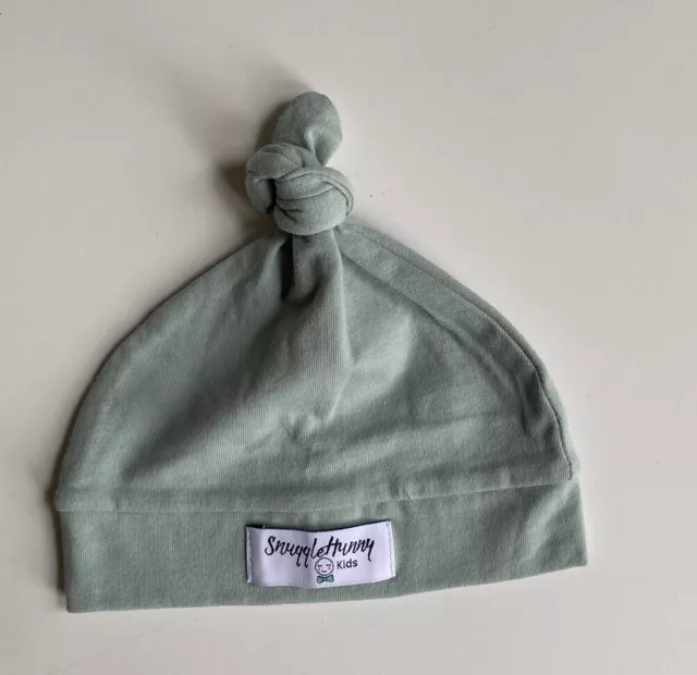 Snuggle Hunny kids baby size approx. newborn green knotted beanie hat, VGUC