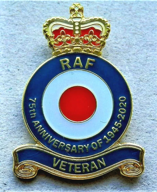 V-DAY 75th ANNIVERSARY BEAUTIFUL MILITARY ENAMEL BADGE RAF VETERAN BRITISH ARMY