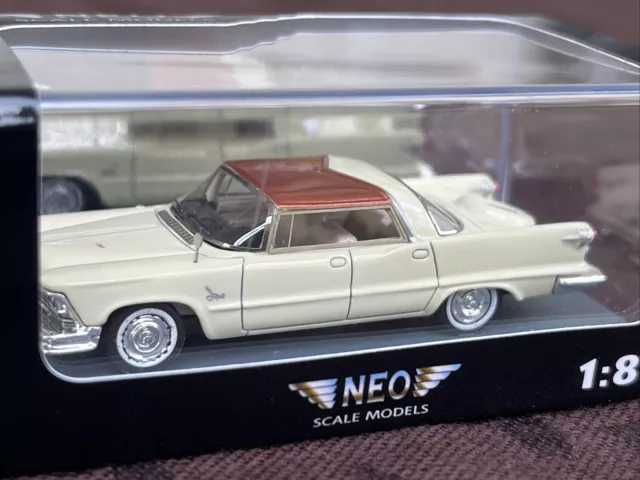 Neo Scale Models Imperial Crown 4-door Southampton 1957 87570 weiß 1:87 OVP 2012