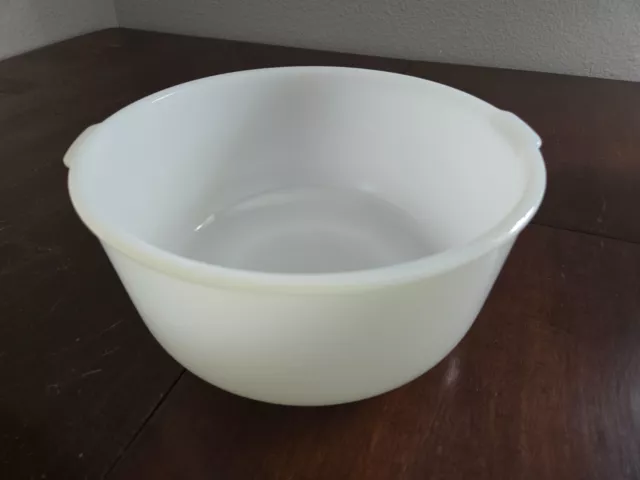 Glasbake Vintage Mixmaster Sunbeam 19CJ White Milk Glass Mixer Bowl 9" Dia