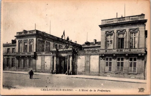 *47396 cpa Chalons sur Marne- L' Hôtel de la Préfecture