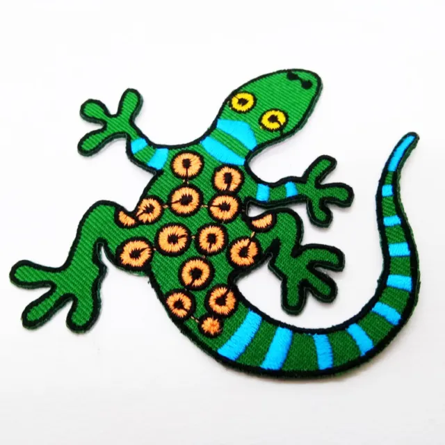 Gecko Green Crewel Embroidery Floral Needlecraft Iron Flowery Accessories sewing