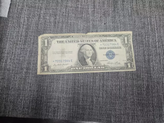 Series 1935 E Blue Seal $1.00 One Dollar Silver Certificate rare star note