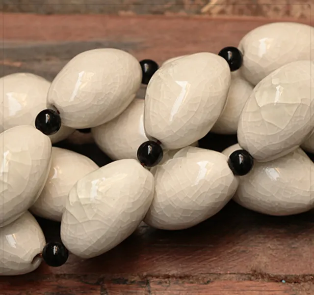2x Porzellan Keramik Perlen Beads Schmuck DIY Basteln 26x17mm Weiß tb216