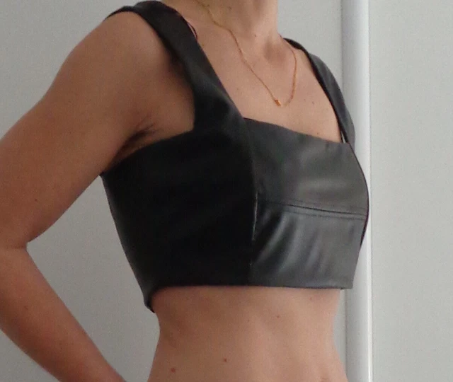 Top Rose Clair Sugar Avec épaules Simili Cuir Et Zip - Style Tendance, Sexy, Taille Regular, Neuf étiqueté