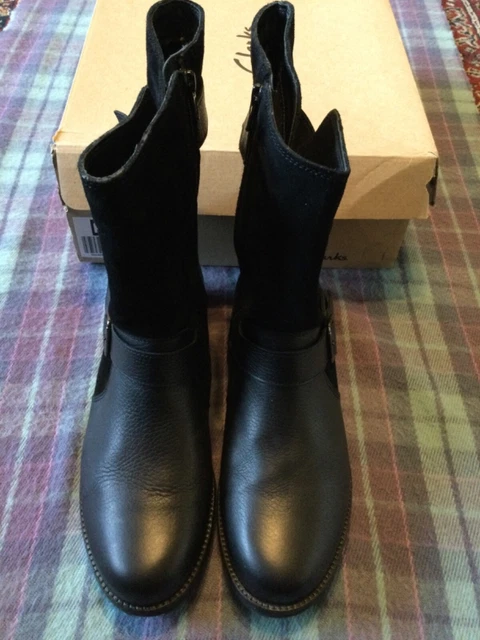 Clarks demi sales flow boots