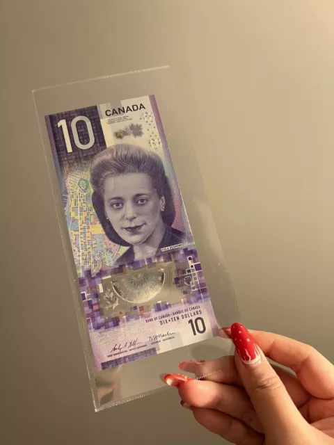 $10 Canadian Dollar Bill of Viola Desmond Most Beautiful Note  Average-good Con.