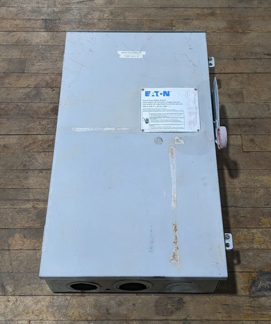 Eaton DH364FRK Safety Disconnect Switch 200A 3P 600V 3PH 150HP 3R Encl TRS125R