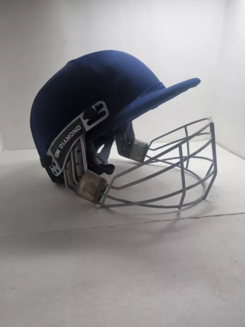 GM Gun & Moore DIAMOND Cricket Helmet SIZE SENIOR 54 - 59CM
