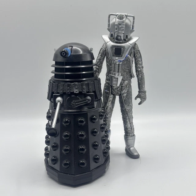 Doctor Who - Storia Dei Dalek - Set Di 2 Figure: Resurrezione Dei Dalek (18° Anniversario) – Giocattolo Da Collezione