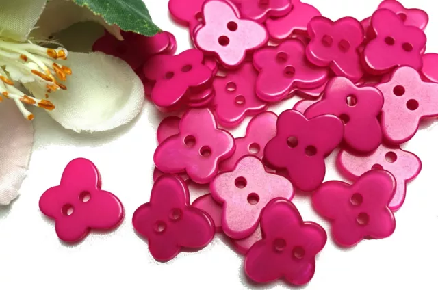 10x Knöpfe Schmetterling 13x16mm Knopf Kinderknöpfe Baby Kunststoff 2 Loch Pink