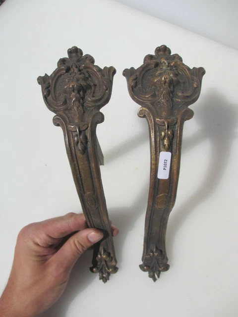 Antique Brass Curtain Pole Holder Brackets Old Lion Head Rococo Victorian