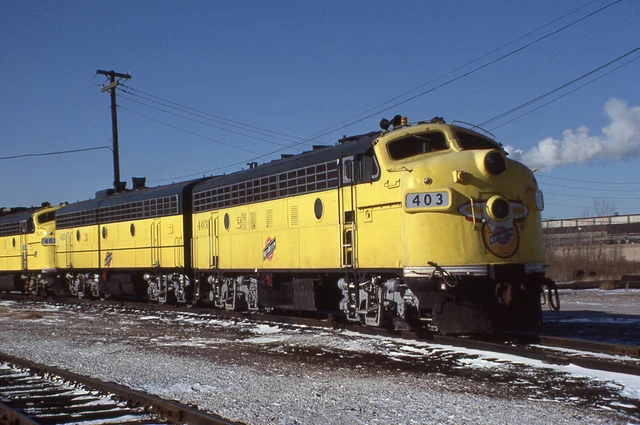 B: Orig Slide CNW North Western Executive F7A #400+411+402 - Chicago IL 1985