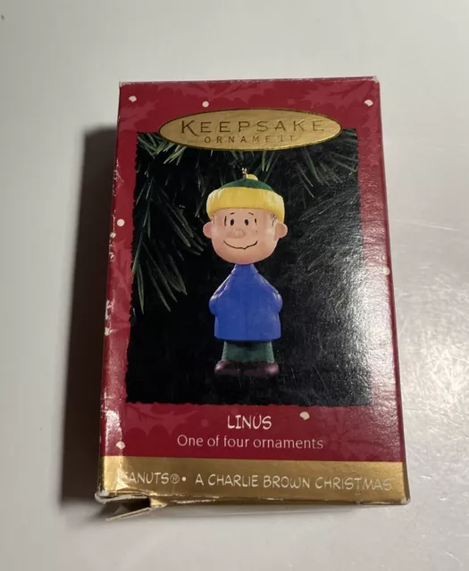 Hallmark Keepsake "Linus" Christmas Tree Ornament Peanuts Charlie Brown