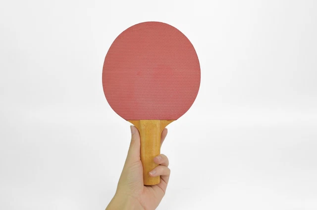 Lot De 2 Pagaies De Ping-pong Vintage Stiga - Rouges Et Vertes, Très Bon état
