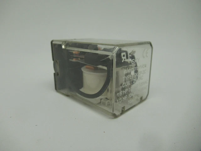 Sky Electronics SKKP-2C Plug In Power Relay 24VAC 10Amp 1/6HP 8 Pin NOP