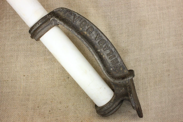 old Banner Flag Pole 1 1/2” Bracket super duty iron vintage ENTERPRISE MFG CO 2