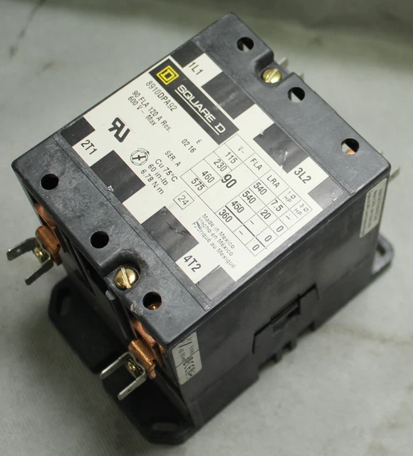 Schneider Electric Square D 8910DPA92 Preciso Uso Contatto