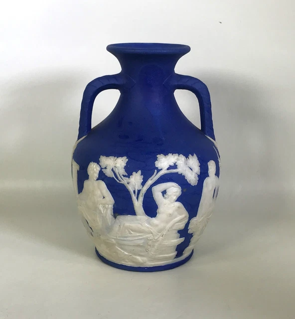 La Casquette Vase main image 0