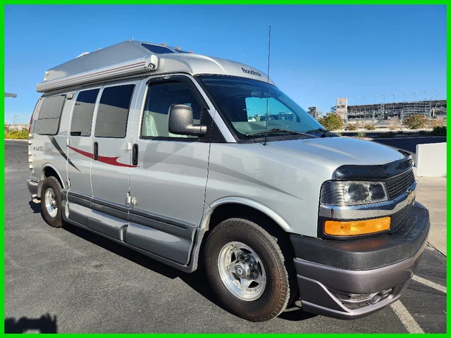 2008 Roadtrek 170 Popular 6.0 V8