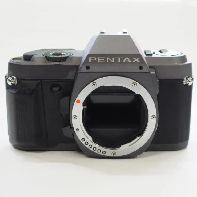 Pentax P30T 35mm SLR camera body, fors spares/repair, P50