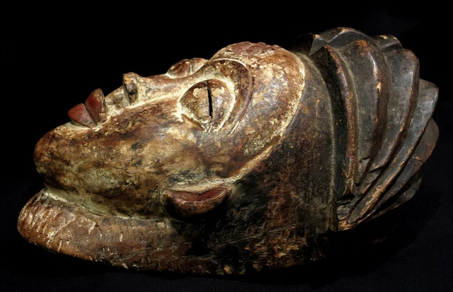 Old Puno Mask - Okuyi - Mukudji Society - Gabon 6