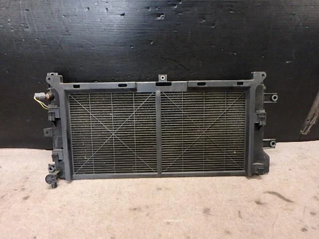 NISSAN LEAF_ 2012 ZAA-AZE0 Radiatore 214103NK0A [Usato] [PA69471556]