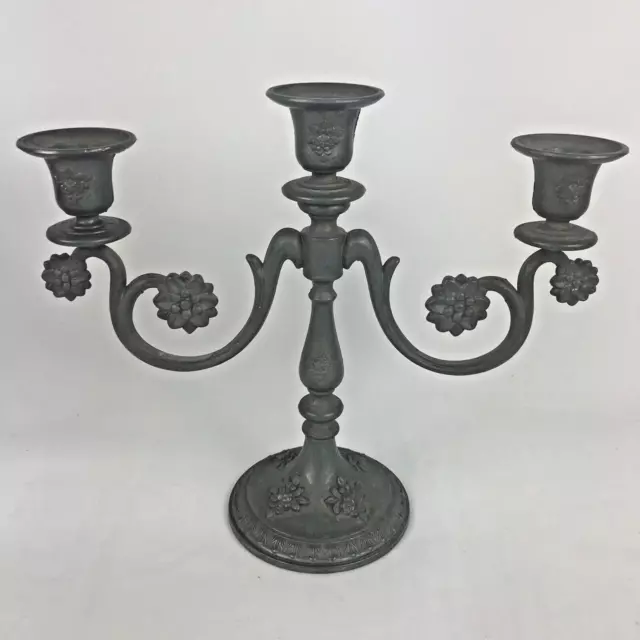 Paire de chandeliers/bougeoirs en fer ancien et vintage XXème de France 3