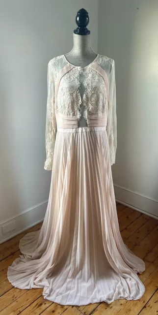 ASOS WEDDING Pretty Lace Eyelash Pleated Maxi Dress Size 14 2