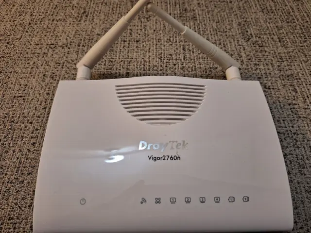 DrayTek Vigor 2760n ADSL2+/VDSL2 Wireless N Router power cable included