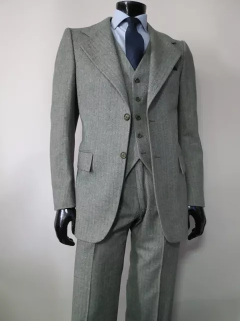 Yves saint Laurent France charcoal sage herringbone tweed three piece suit 38 R