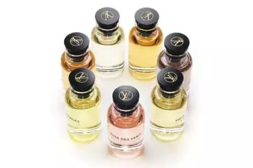 NEW Louis Vuitton SPELL ON YOU 10 ml 0.34 Oz Parfum Perfume Travel Bottle