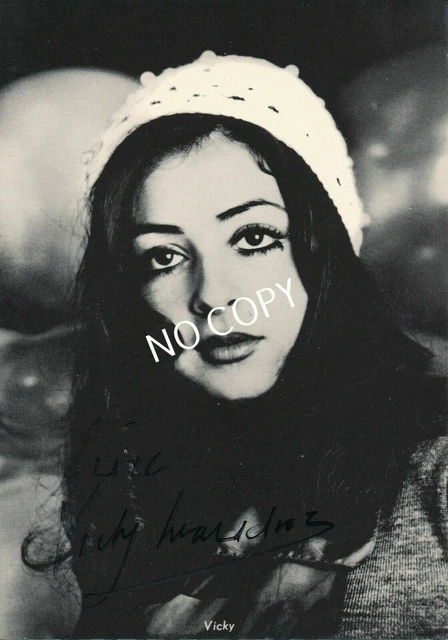Lynda Carter as Wonder Woman signed Original Authentic Autograph COA