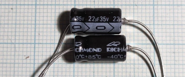 Vishay Sprague Condensatori Elettrolitici In Alluminio - Foto 2