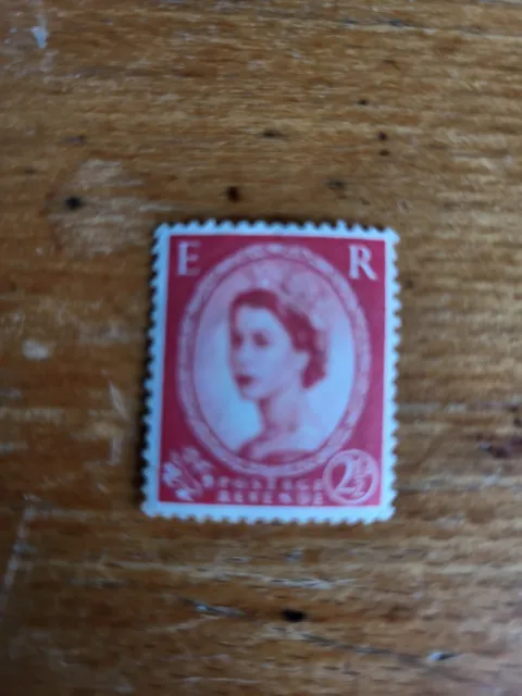 Queen Elizabeth II rare 2 1/2 pence postage stamp unfranked